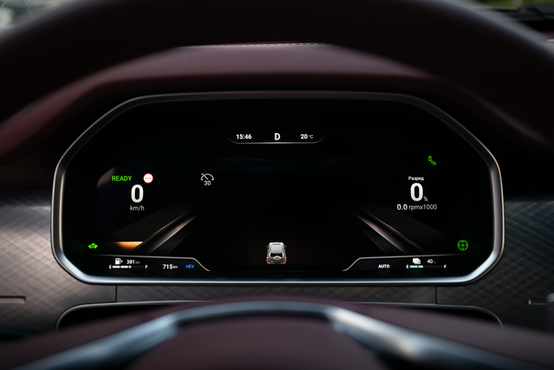 tank 700 speedometer 1